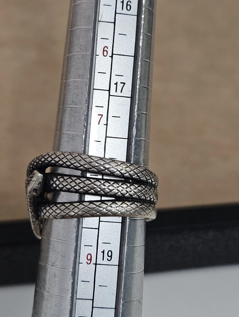 Sterling Silver Snake Reptile 925 Twist Ring Size 8 US